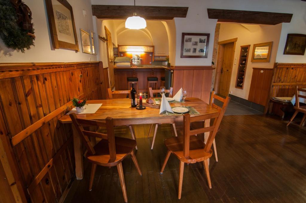 Landgasthof Kirchenwirt Grossraming Luaran gambar